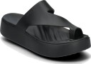 Crocs Getaway Platform Toe Loop   Black   36/37