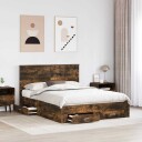 Sengestamme med hodegjerde Røkt eik 150 x 200 cm Konstruert tre