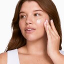 Clinique Dramatically Different Moisturizing Lotion+ 200 ml Dagkrem for Tørr og Kombinert Hud