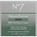 No7 Future Renew Reparasjonskrem med SPF40 50 ml - Solkrem for Ekstra Beskyttelse