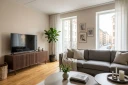 Peyra Ribbet TV benk 160 cm   Valnøtt