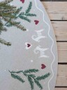 Pluto Design Yule Goat juletreteppe Ø110 cm Beige