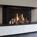 M-Design True Vision 1050DC svart gasspeis - panorama med glass på tre sider