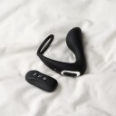 Sinful Vibrerende Fjernstyrt Prostatastimulator med Penisring     - Svart