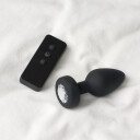 Sinful Medium Vibrating Jewel Butt Plug - Svart - Svart