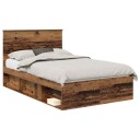  Sengestamme med hodegjerde Gammelt tre 135 x 190 cm Massiv furu