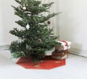 Georg Jensen Damask Christmas Traditional juletreteppe 130 cm Archive Red