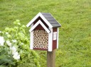Bee Hotel Red