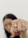 Maria Black Mom Ring Ring Gull  female 52