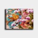 Lerretsbilde 70x100 cm Fargerik maleri med en sommerfugl som sitter på blomster i et levende naturmiljø Oransje / Rosa / Grønn