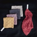 Und Hazelnut klut   Sand