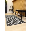 Plastteppe Hilma Wave   150x220 cm Svart