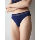 Triumph Feel Of Modal String   Navy   XL