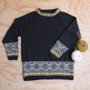 Bluum Strik Strikkegenser Elin dame - garnpakke i Bluum Pure Eco Baby Wool