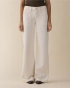 Jeanerica Guell - Cream - 27 x 32