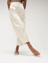FitFlop Iqushion Ergonomic Multi Crystal Flip Flops   Cream   36