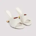 Amina Muaddi Dame Sko Beige 39 EU,
