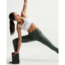 Nike Dame Sport Grønn XS,