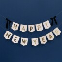 Girlander Happy New Year med fløyelsløyfer
