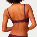 Triumph Amourette Charm T W02   Burgundy   E x 85