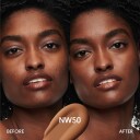 MAC Studio Radiance Serum-Powered Foundation NW50 30 ml Fuktighetsgivende
