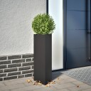 Plantekasser 2 stk svart trekantet 30x26x75 cm stål