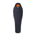 Vinterpose i dun Mountain Equipment Glacier 1000