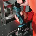 Makita DDA350Z Trådløs Vinkelbormaskin 18V med Nøkkelpatron og 13,7 Nm