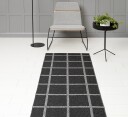 Pappelina Ada matte sort 70x150cm