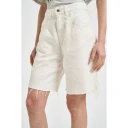 Icon Denim Dame Shorts Hvit W26,