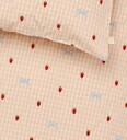 Flöss Sengetøy   Baby   Dukke   70x100 cm   Berry/Bow Rutete   Flöss   Baby   Sengetøy   Baby   Rosa