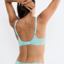 Triumph Palina Moonlight Kiss Wh   Blue   D x 75
