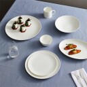 Wedgwood  Gio ovalt serveringsfat 30 cm hvit