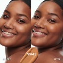 MAC Studio Radiance Serum-Powered Foundation 30 ml Farge NW43 - Fuktighetsgivende