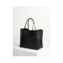 By Malene Birger Dame Vesker Svart ONE SIZE,