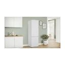 Bosch Serie 4 KGN392WDF Kombiskap med VitaFresh Teknologi Hvit