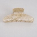 By Lyko Hair Claw Acrylic Beige