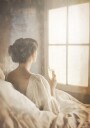Moments of Stillness – Woman With Champagne Plakat Plakat / 21x30cm