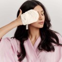 GLOV Iconic Mitt Makeup Remover And Cleansing Mitt Ivory