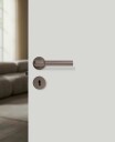 Beslag Design Helix 200 Plain Door Handle Dark Bronze