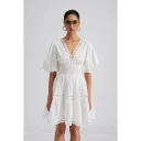 Malina Elvira V Neck Mini Dress   White   M