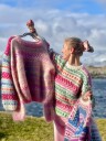 House Of Yarn IR 02 04d Hanami genser Soft