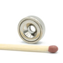 Sterk forsterket magnet Ø 12 x 5 mm til montering med treskruer | Hobbysnekkere