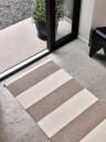Pappelina Bob matte mud vanilje 70x150 cm