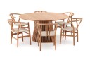 Peyra spisegruppe rund 150 cm eik med 6 Dastoori spisestoler   Eik