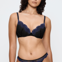 Triumph  Comfort Glam push up BH svart 70B