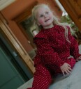 Fliink Genser   Fløyel   Dolly Dot   Rød knopp Dot   Fliink   92   Genser