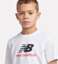 New Balance T skjorte   Stablet Logo   Bright White   New Balance   14 15 år 164 170   T skjorte   Hvit