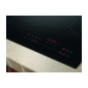 Electrolux Induksjonstopp 60cm med Innebygd Ventilator og Bridge-funksjon HHOB6T0C