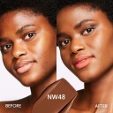 MAC Studio Fix Fluid Foundation med SPF 15 - NW48 30 ml